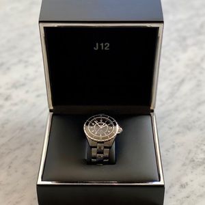 Chanel J12 Black 38mm